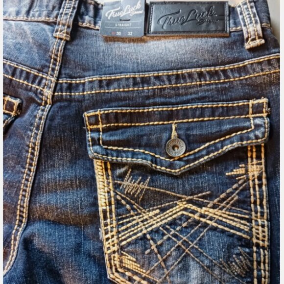 True Luck Men`s Straight Jeans Size 30x32 Embroidered Medium Wash Denim Blue - Picture 5 of 9